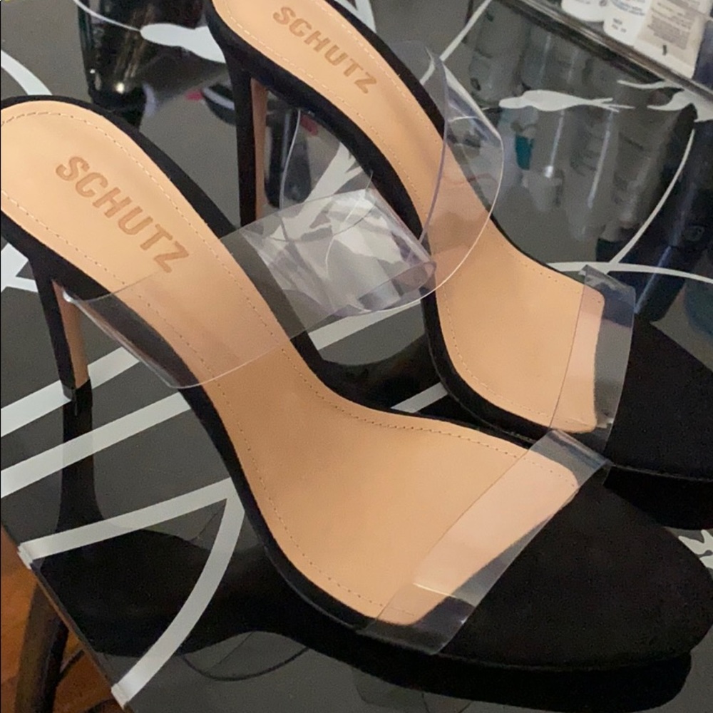 Schutz shoe brand new ❤️
